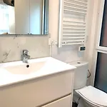 Apartman Modern By Port & Old Town *
