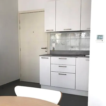 Modern By Port & Old Town דירה *