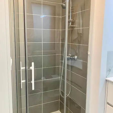 アパート Modern By Port & Old Town