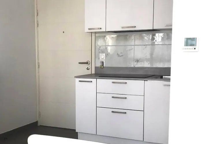 Modern By Port & Old Town Apartament *